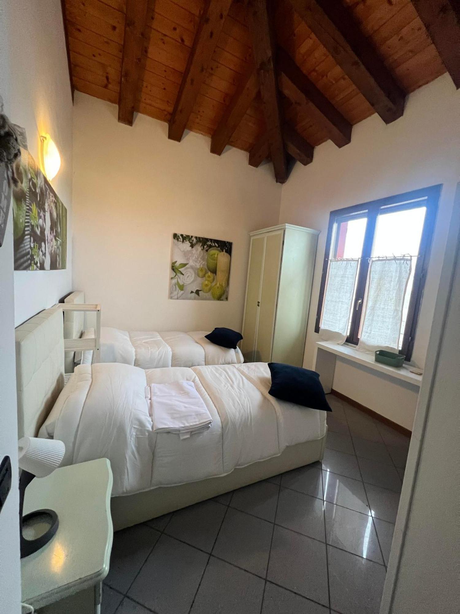 Hotel La Divina à Sant'Agata Bolognese Extérieur photo